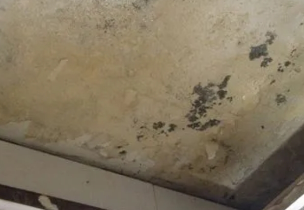 邵阳市阳台漏水维修公司分享下邵阳市卫生间渗水维修需要注意哪些问题。